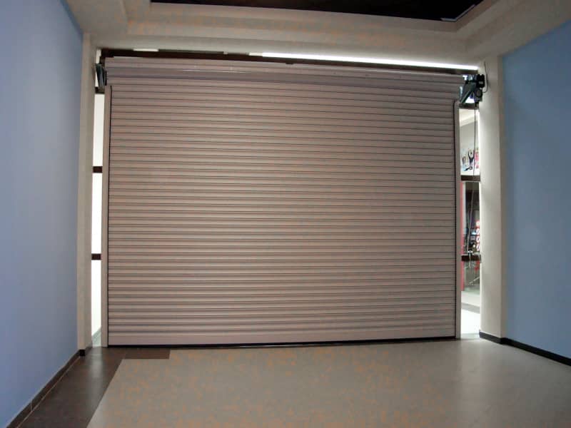 Роллетные ворота DoorHan в Ульяновске с установкой